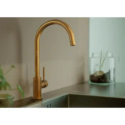 Adora IMPERIA KØKKENARMATUR MESSING^ Køkkenarmaturer