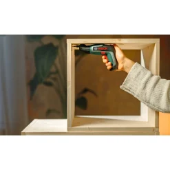 Bosch SKRUETRÆKKER AKKU MED BATTERI^ Bore- & Skruemaskiner