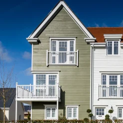 James Hardie GLAT HARDIEPLANK 8 X 180 X 3600 MM MINTGRØN^ Facadebeklædning