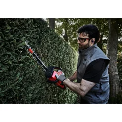 MILWAUKEE M18 FHET60-0 HÆKKEKLIPPER 60 CM UDEN BATTERI OG LADER^ Hækkeklippere