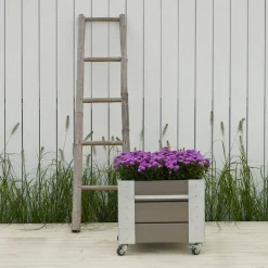 Plus CUBIC BLOMSTERKASSE GRÅBRUN 45 X 46 X 50 CM^ Højbede & Plantekasser