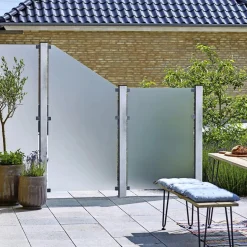 Plus SKRÅELEMENT GLASHEGN HÆRDET FROSTED 90 X 180 X 90 X 0.60 CM^ Glashegn