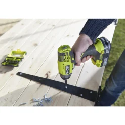Ryobi ONE+ R18ID3-0 SKRUEMASKINE AKKU UDEN BATTERI OG LADER Clearance